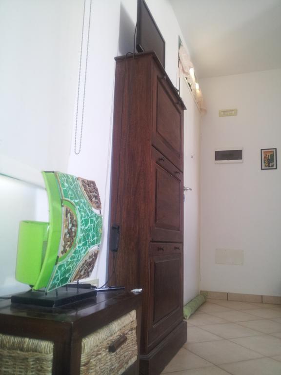 Holiday Properties Commercial Center Santa Maria Room photo